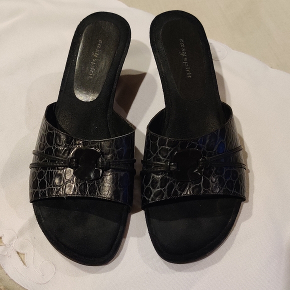Black Pebbled Leather Easy Spirit Wedge Sandal Size 8.5w - Picture 3 of 6